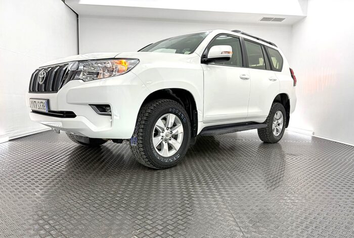LAND CRUISER 2.8 D4D VXL 177cv (7P)  (9632 KVY) - Imagen 3