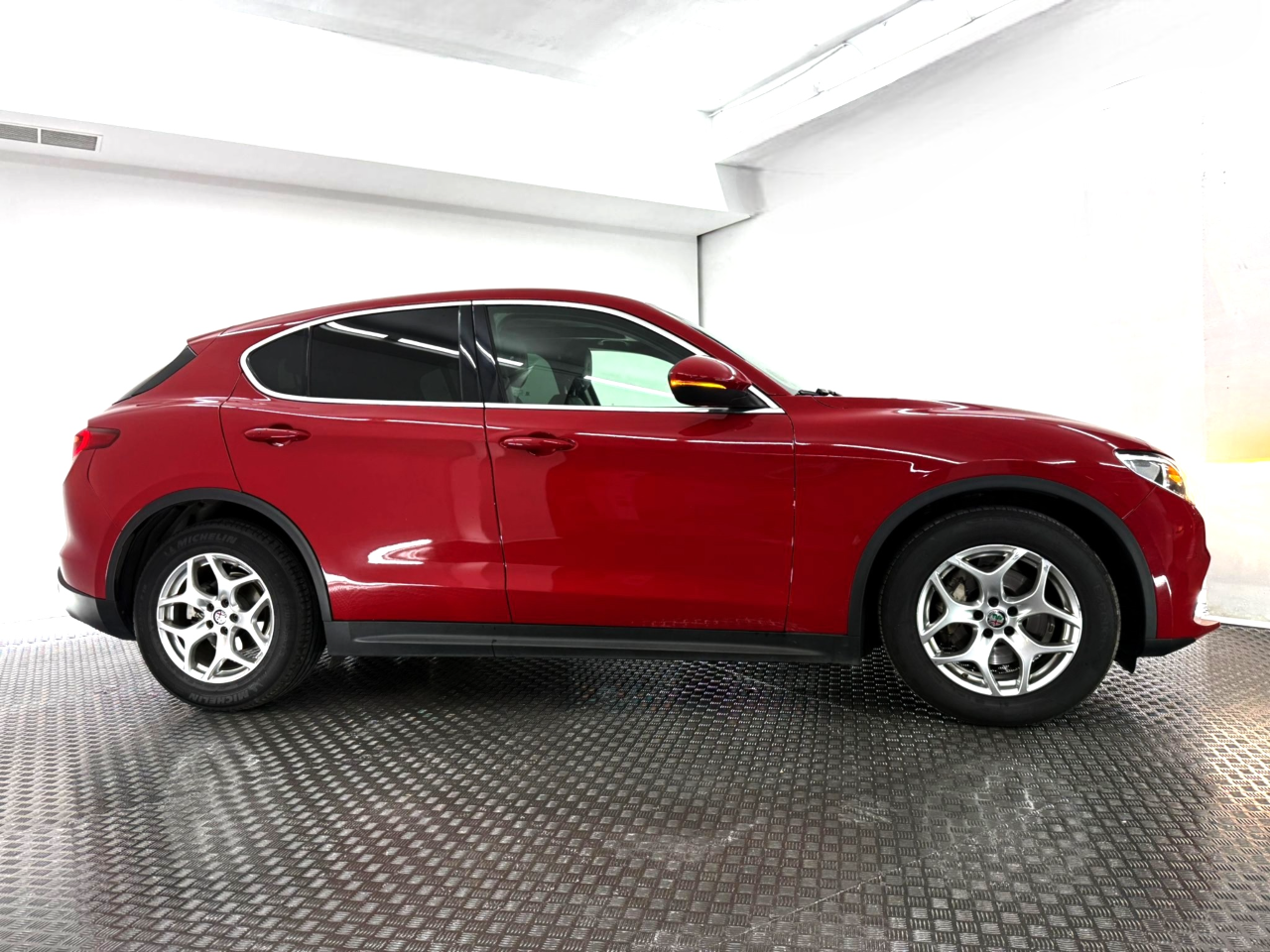 03 ext 03-Photoroom ALFA ROMEO STELVIO 2.2 Diesel 190cv Executive RWD - Imagen 3