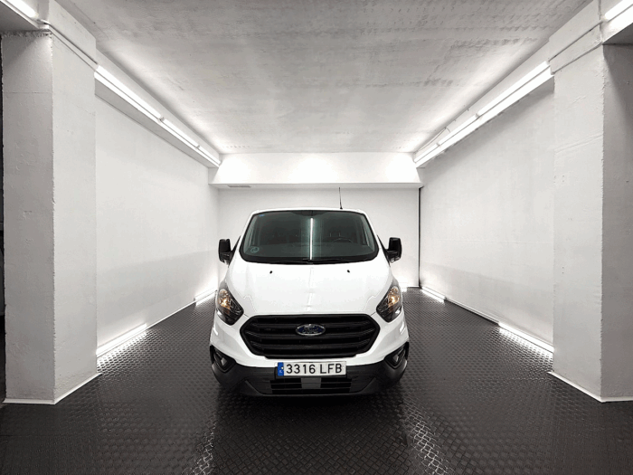 FORD TRANSIT CUSTOM 2.0 TDCI 77KW 260 L1-H1 AMBIENTE DCIV SWB (105cv) (3316LFB) - Imagen 4