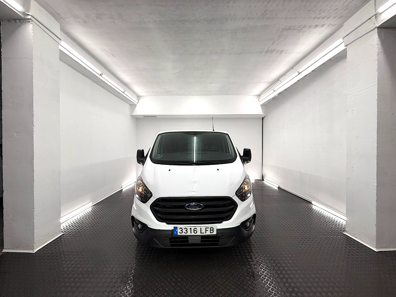 03 ext 04-Photoroom FORD TRANSIT CUSTOM 2.0 TDCI 77KW 260 L1-H1 AMBIENTE DCIV SWB (105cv) (3316LFB) - Imagen 4