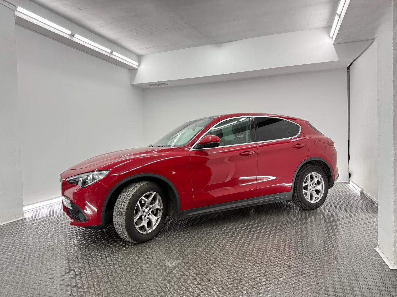 04 ext 05-Photoroom ALFA ROMEO STELVIO 2.2 Diesel 190cv Executive RWD - Imagen 4