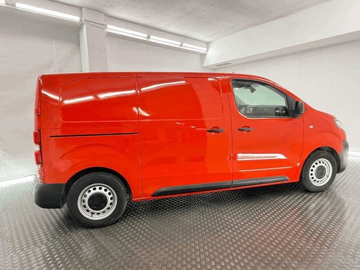 CITROEN JUMPY E-JUMPY Talla M 50KWh 136cv (0345LYL) - Imagen 4