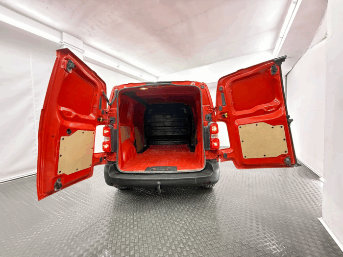 CITROEN JUMPY E-JUMPY Talla M 50KWh 136cv (0345LYL) - Imagen 6