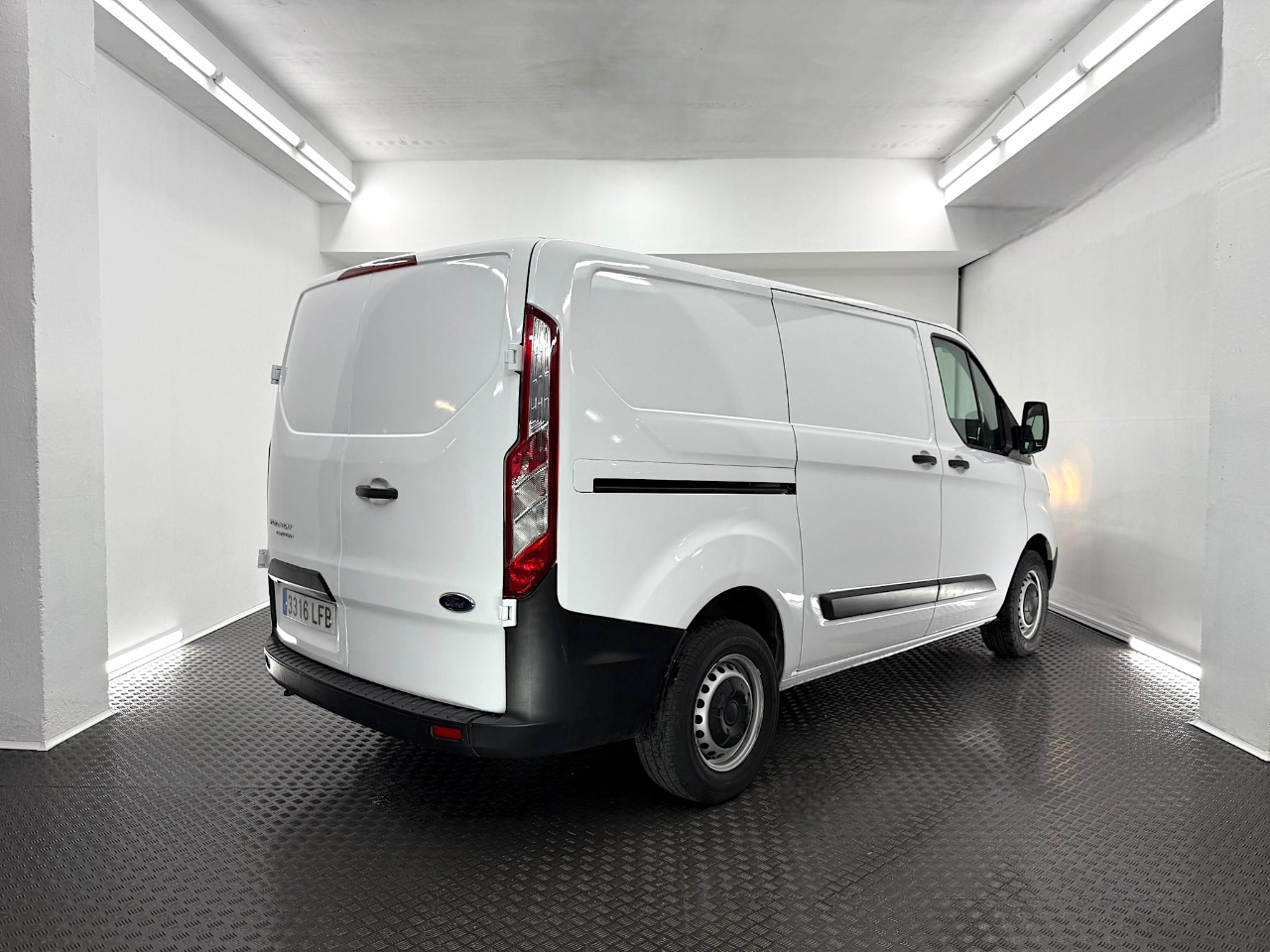 06 ext 09-Photoroom FORD TRANSIT CUSTOM 2.0 TDCI 77KW 260 L1-H1 AMBIENTE DCIV SWB (105cv) (3316LFB) - Imagen 7
