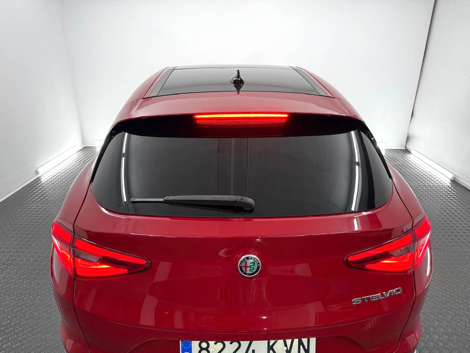 07 ext 08 ALFA ROMEO STELVIO 2.2 Diesel 190cv Executive RWD - Imagen 8