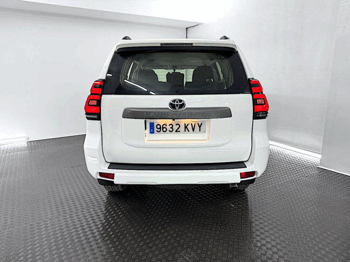 LAND CRUISER 2.8 D4D VXL 177cv (7P)  (9632 KVY) - Imagen 9