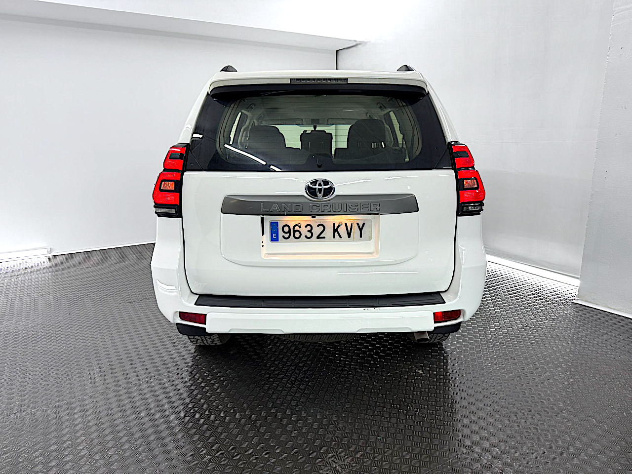 08 TOYOTA LAND CRUISER 09 LAND CRUISER 2.8 D4D VXL 177cv (7P)  (9632 KVY) - Imagen 9