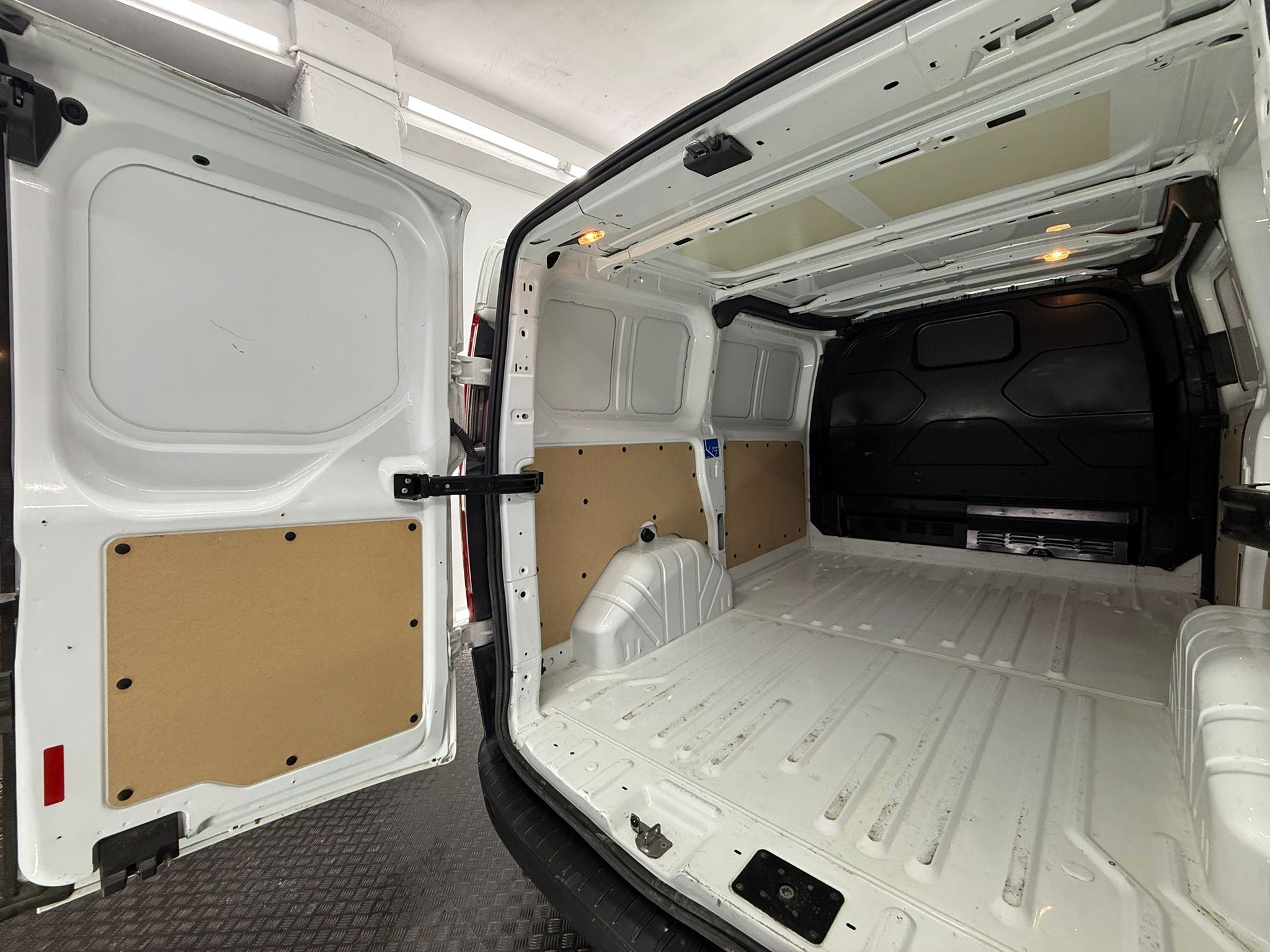 09 ca 02 FORD TRANSIT CUSTOM 2.0 TDCI 77KW 260 L1-H1 AMBIENTE DCIV SWB (105cv) (3316LFB) - Imagen 10
