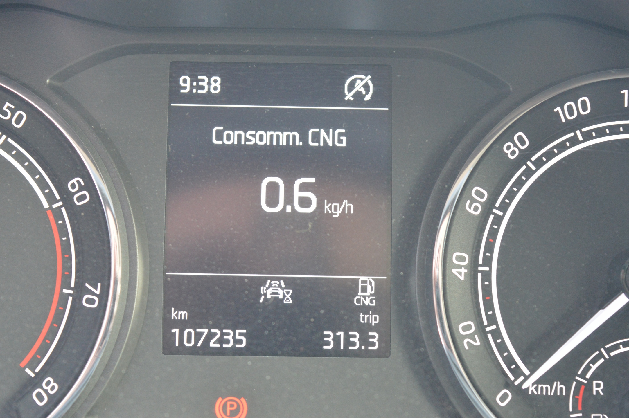 101 (13) SKODA Kamiq 1.0 TGI Ambition GNC - Imagen 14