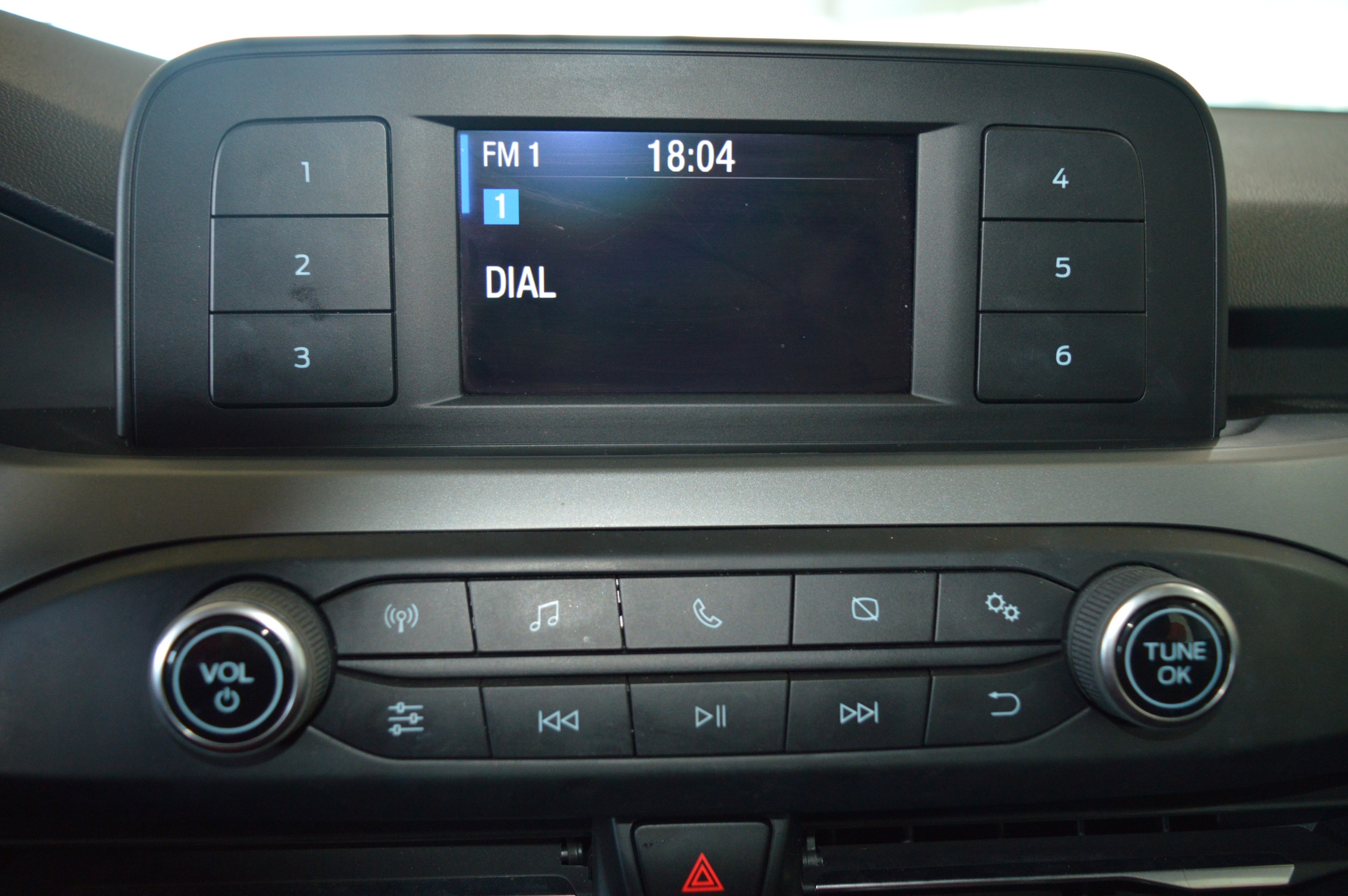 101 (21) FORD Focus 1.5 Ecoblue Trend - Imagen 22