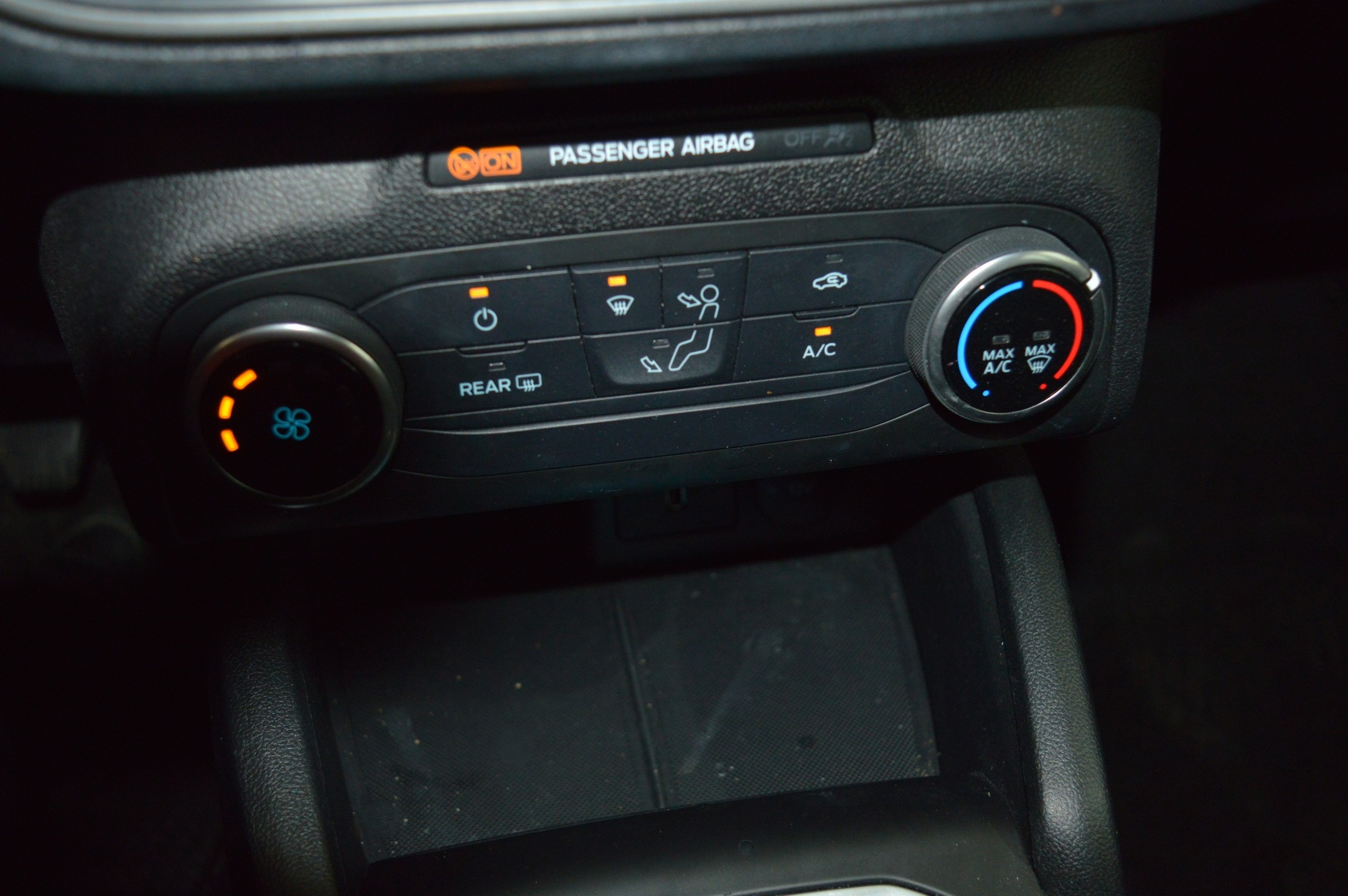 101 (22) FORD Focus 1.5 Ecoblue Trend - Imagen 23