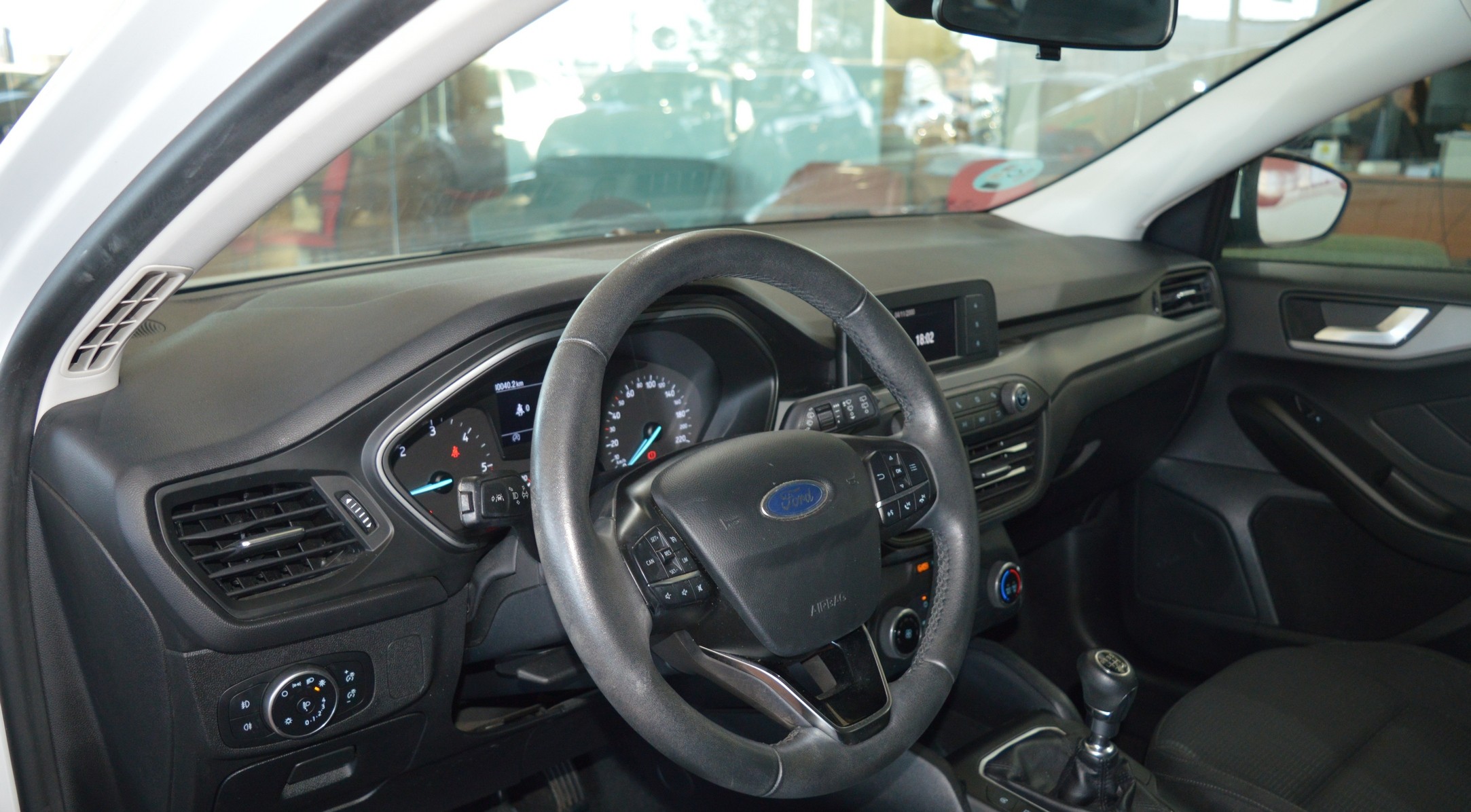 101 (31) FORD Focus 1.5 Ecoblue Trend - Imagen 32