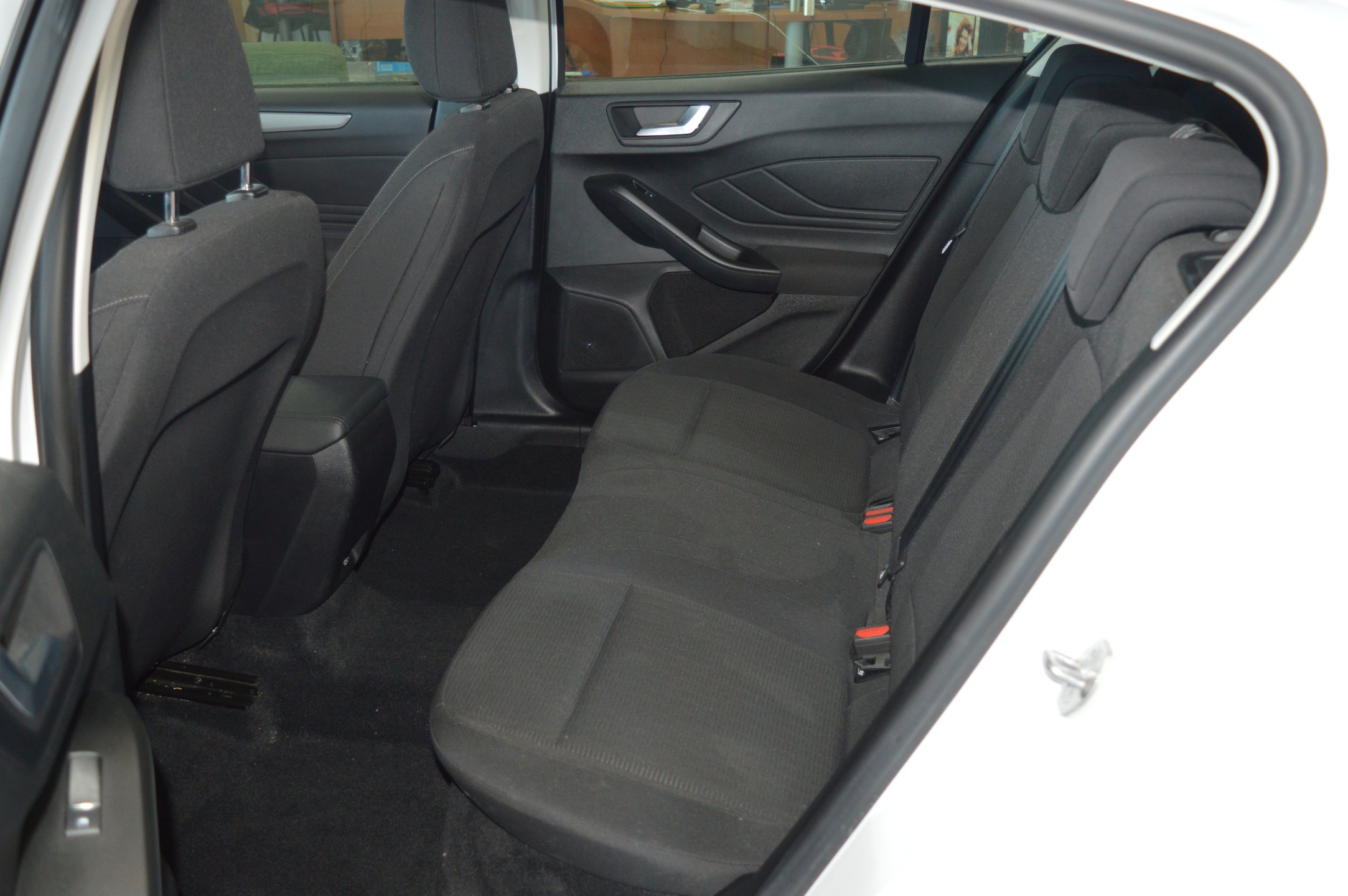 101 (32) FORD Focus 1.5 Ecoblue Trend - Imagen 33