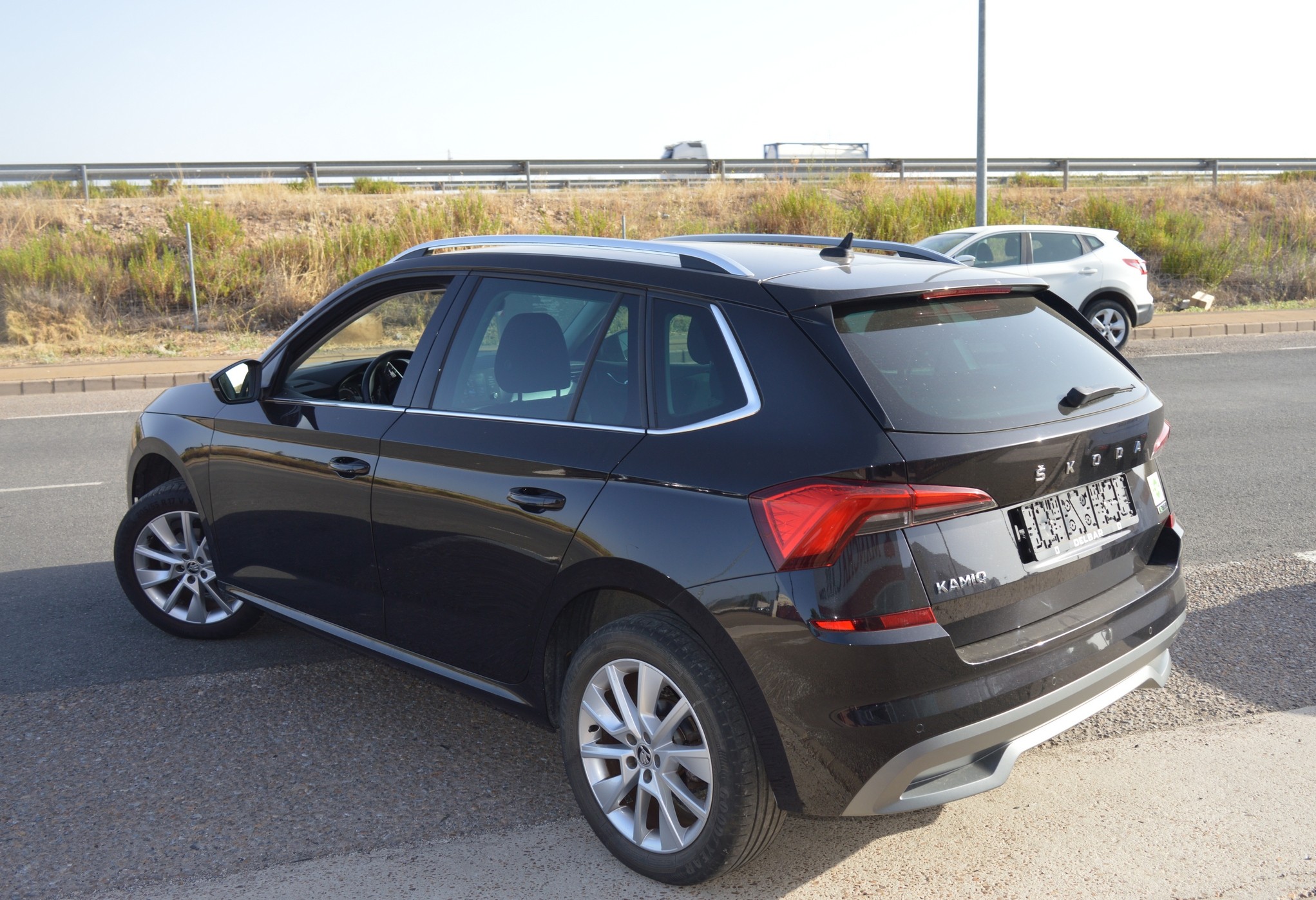 101 (5) SKODA Kamiq 1.0 TGI Ambition GNC - Imagen 6
