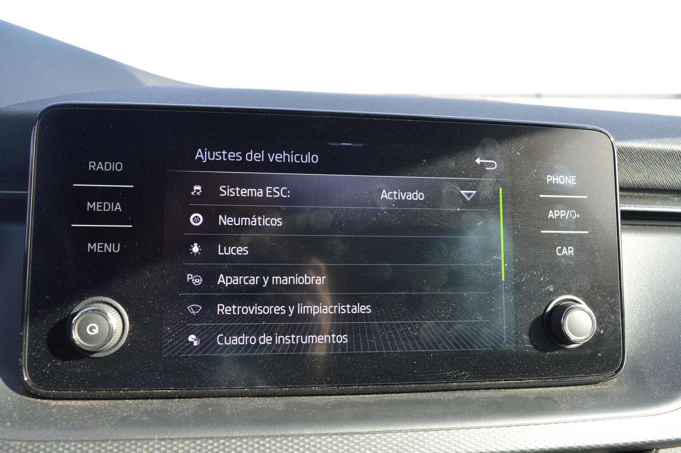102 (11) SKODA Kamiq 1.0 TGI Ambition GNC - Imagen 25