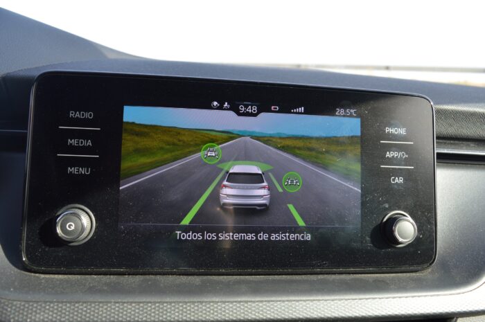 SKODA Kamiq 1.0 TGI Ambition GNC - Imagen 26