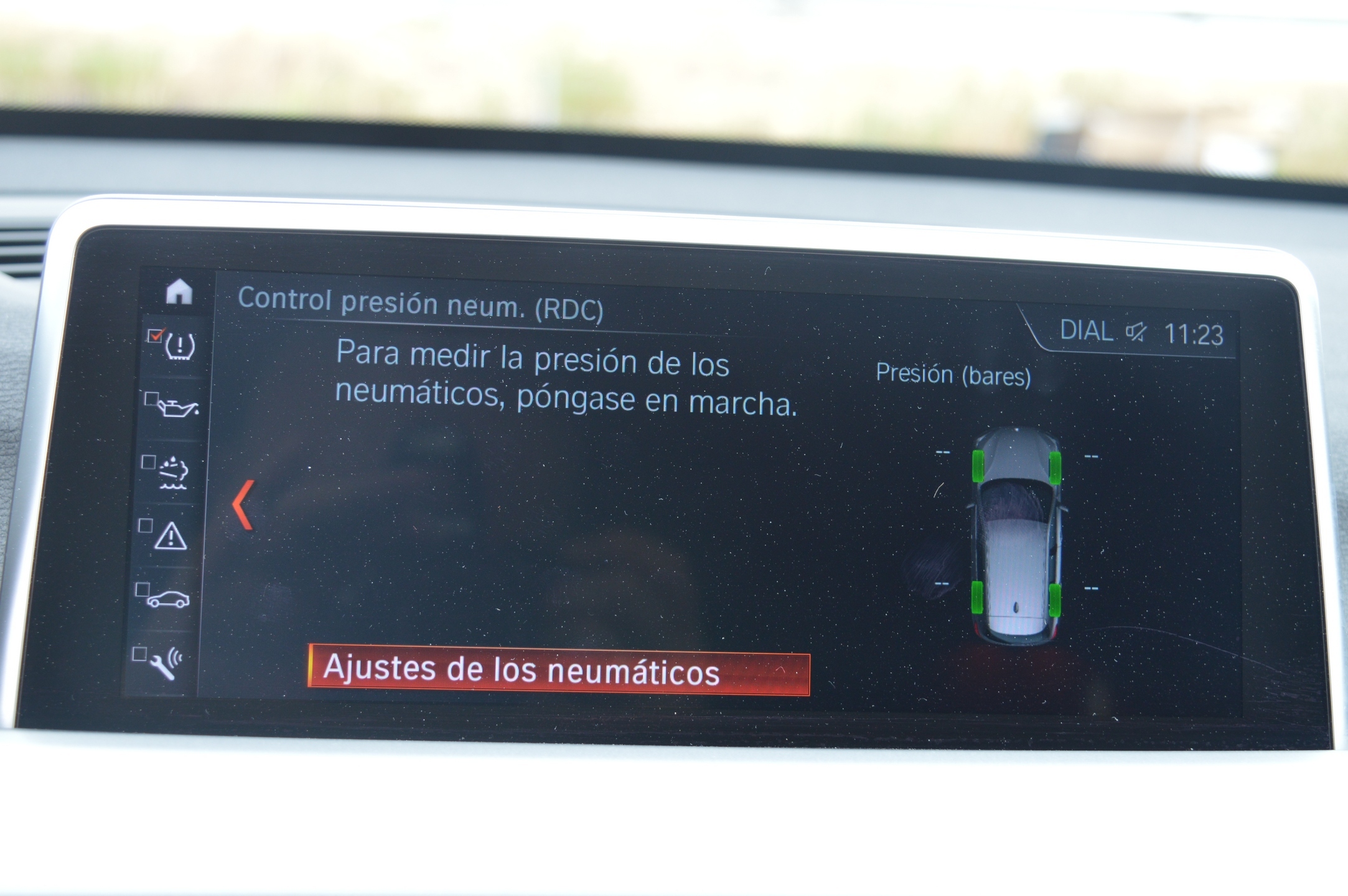 102 (12) BMW X1 sDrive16d Business - Imagen 26