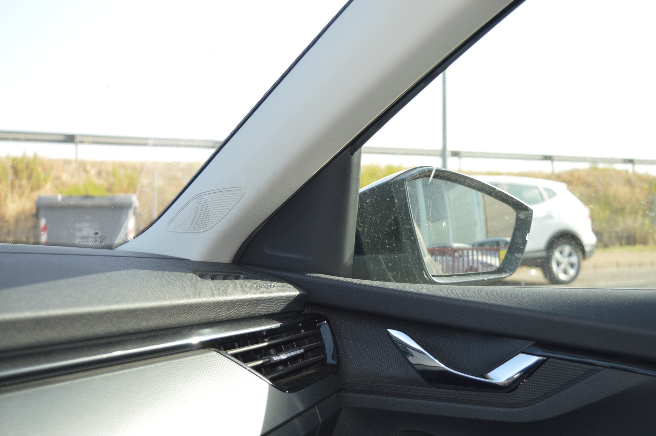 103 (7) SKODA Kamiq 1.0 TGI Ambition GNC - Imagen 38