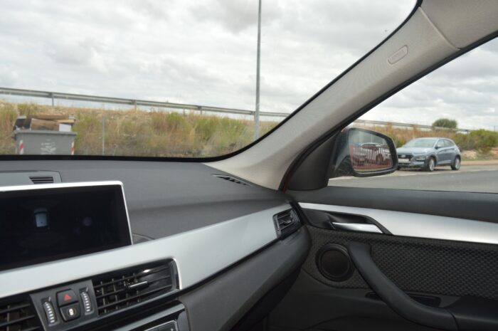 BMW X1 sDrive16d Business - Imagen 40