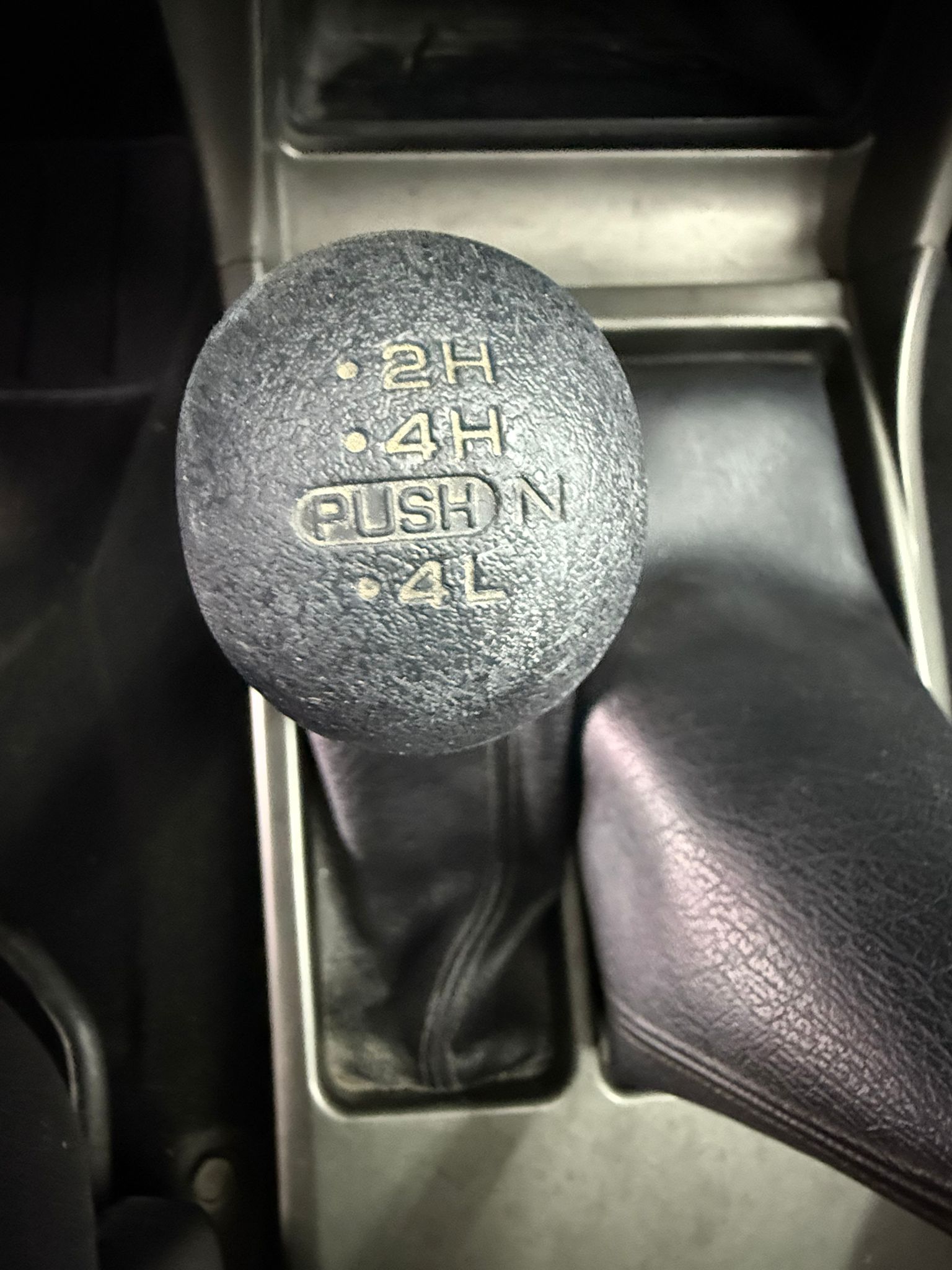 11 int 03 NISSAN TERRANO II 2.7 TDi Confort 125cv (3219FGJ) - Imagen 11