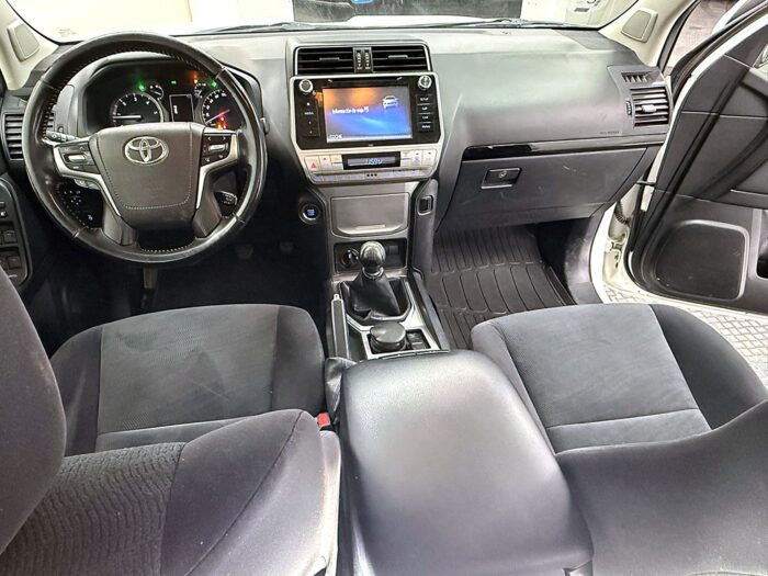 LAND CRUISER 2.8 D4D VXL 177cv (7P)  (9632 KVY) - Imagen 12