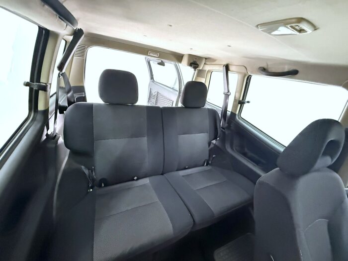 NISSAN TERRANO II 2.7 TDi Confort 125cv (3219FGJ) - Imagen 16