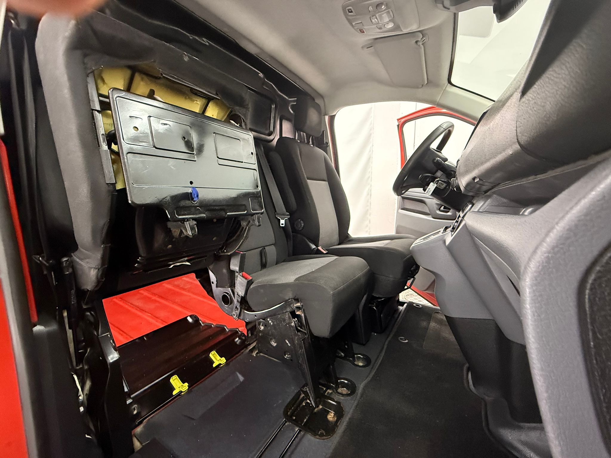 19 int 23 CITROEN JUMPY E-JUMPY Talla M 50KWh 136cv (0345LYL) - Imagen 15