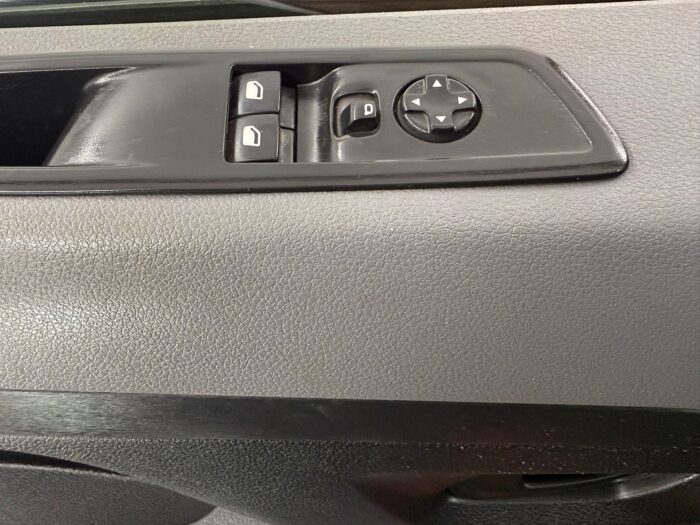 CITROEN JUMPY E-JUMPY Talla M 50KWh 136cv (0345LYL) - Imagen 23