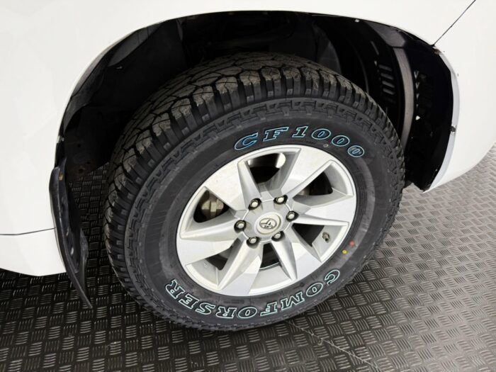 LAND CRUISER 2.8 D4D VXL 177cv (7P)  (9632 KVY) - Imagen 31