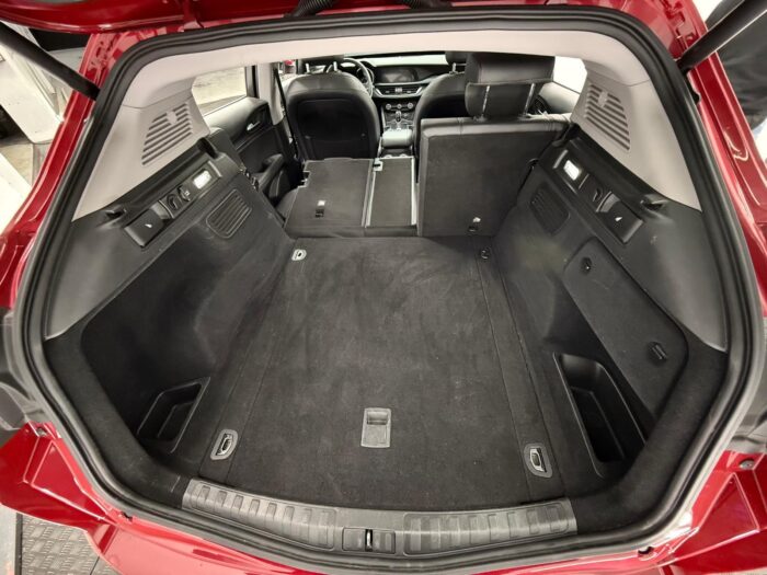 ALFA ROMEO STELVIO 2.2 Diesel 190cv Executive RWD - Imagen 36