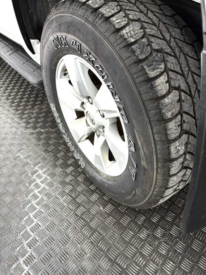 LAND CRUISER 2.8 D4D VXL 177cv (7P)  (9632 KVY) - Imagen 32