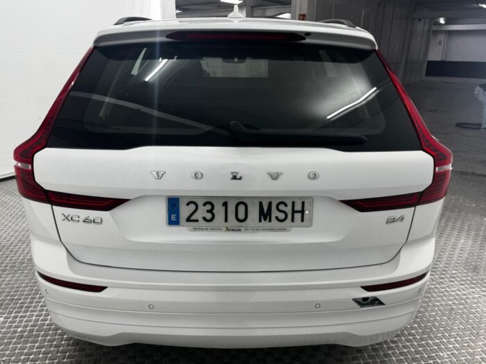 VOLVO XC60 2.0 B4 D Core Auto - Imagen 3