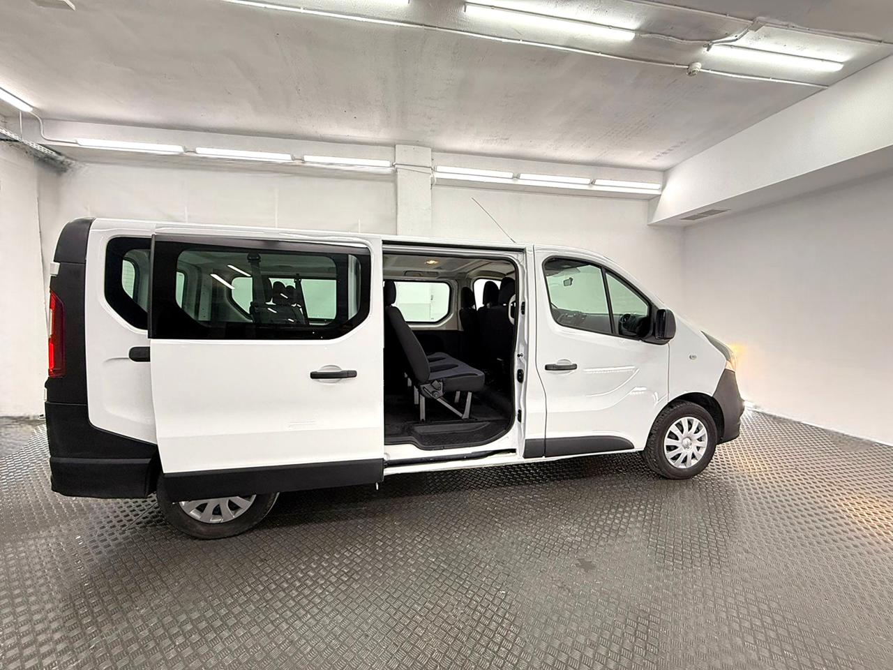 OPEL VIVARO(2015KVL) 08 OPEL VIVARO 1.6 CDTI 125 cv S/S 2.9T COMBI-9 (2015 KVL) - Imagen 8