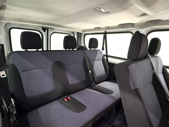 OPEL VIVARO 1.6 CDTI 125 cv S/S 2.9T COMBI-9 (2015 KVL) - Imagen 13