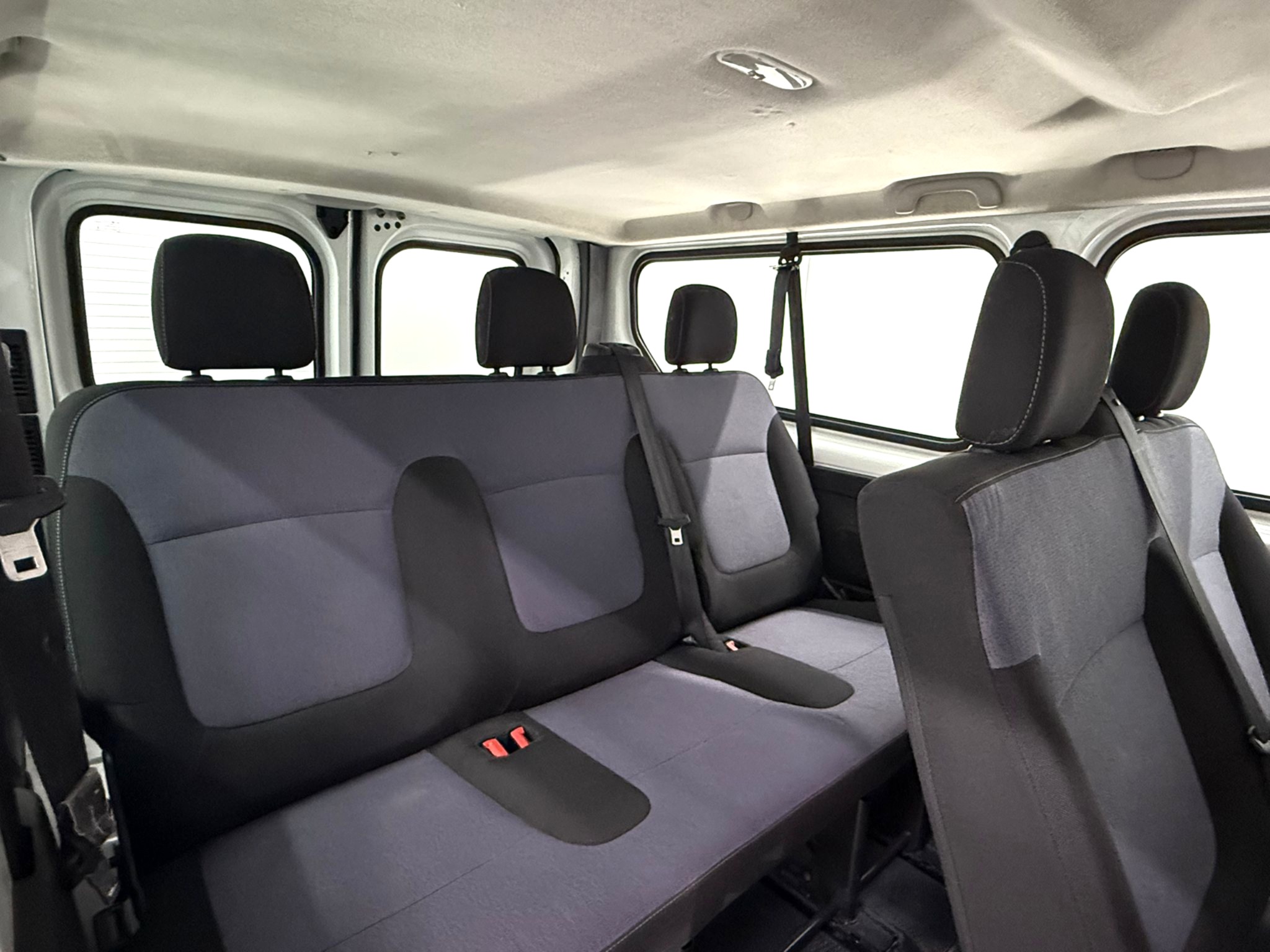 OPEL VIVARO(2015KVL) 12 OPEL VIVARO 1.6 CDTI 125 cv S/S 2.9T COMBI-9 (2015 KVL) - Imagen 13
