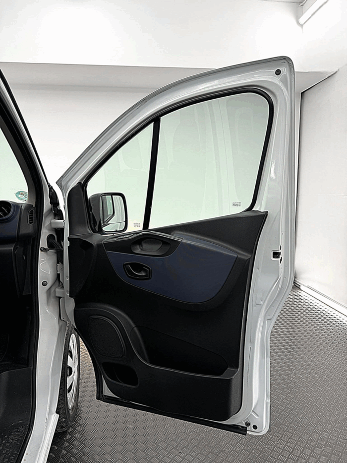 OPEL VIVARO 1.6 CDTI 125 cv S/S 2.9T COMBI-9 (2015 KVL) - Imagen 20