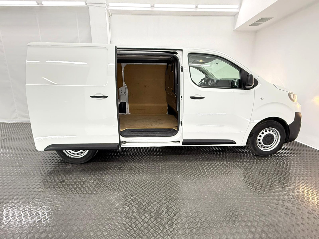 PUGEOT EXPERT (0337LSJ) 07 PEUGEOT EXPERT 1.5 BLUE HDI 100 S&S M (102cv) (0337 LSJ) - Imagen 7