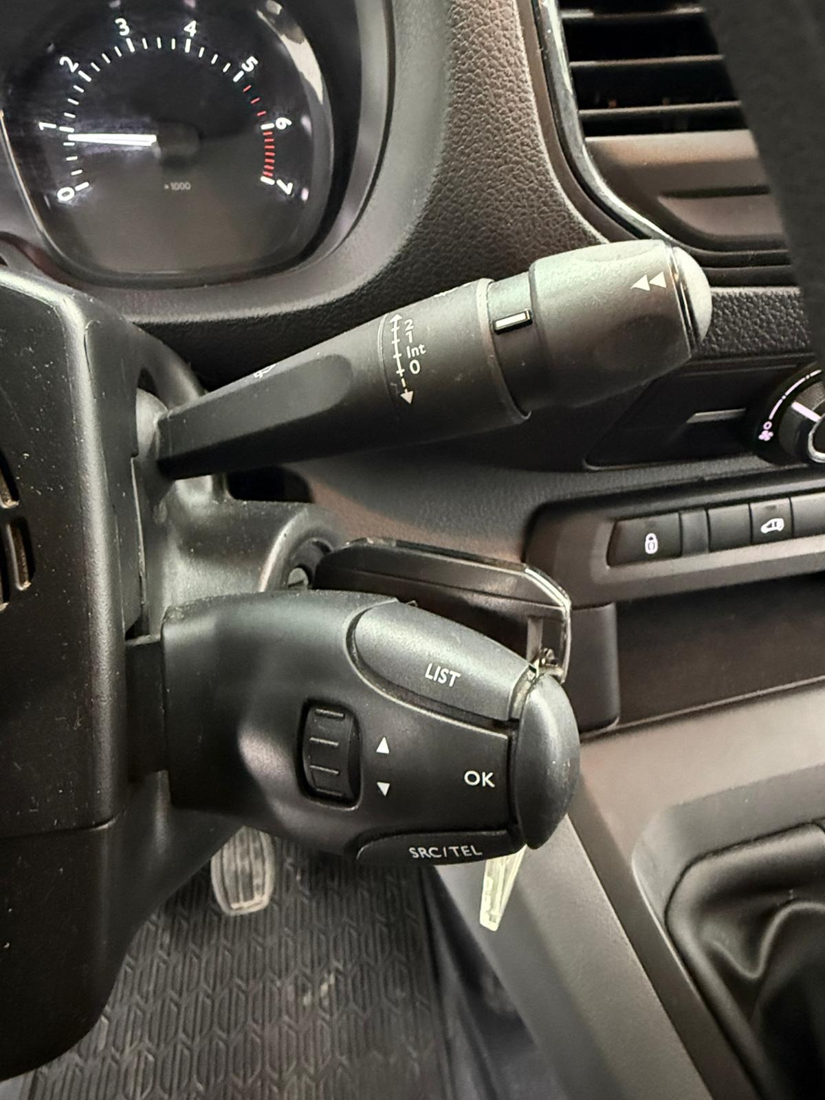 PUGEOT EXPERT (0337LSJ) 12-2 PEUGEOT EXPERT 1.5 BLUE HDI 100 S&S M (102cv) (0337 LSJ) - Imagen 14