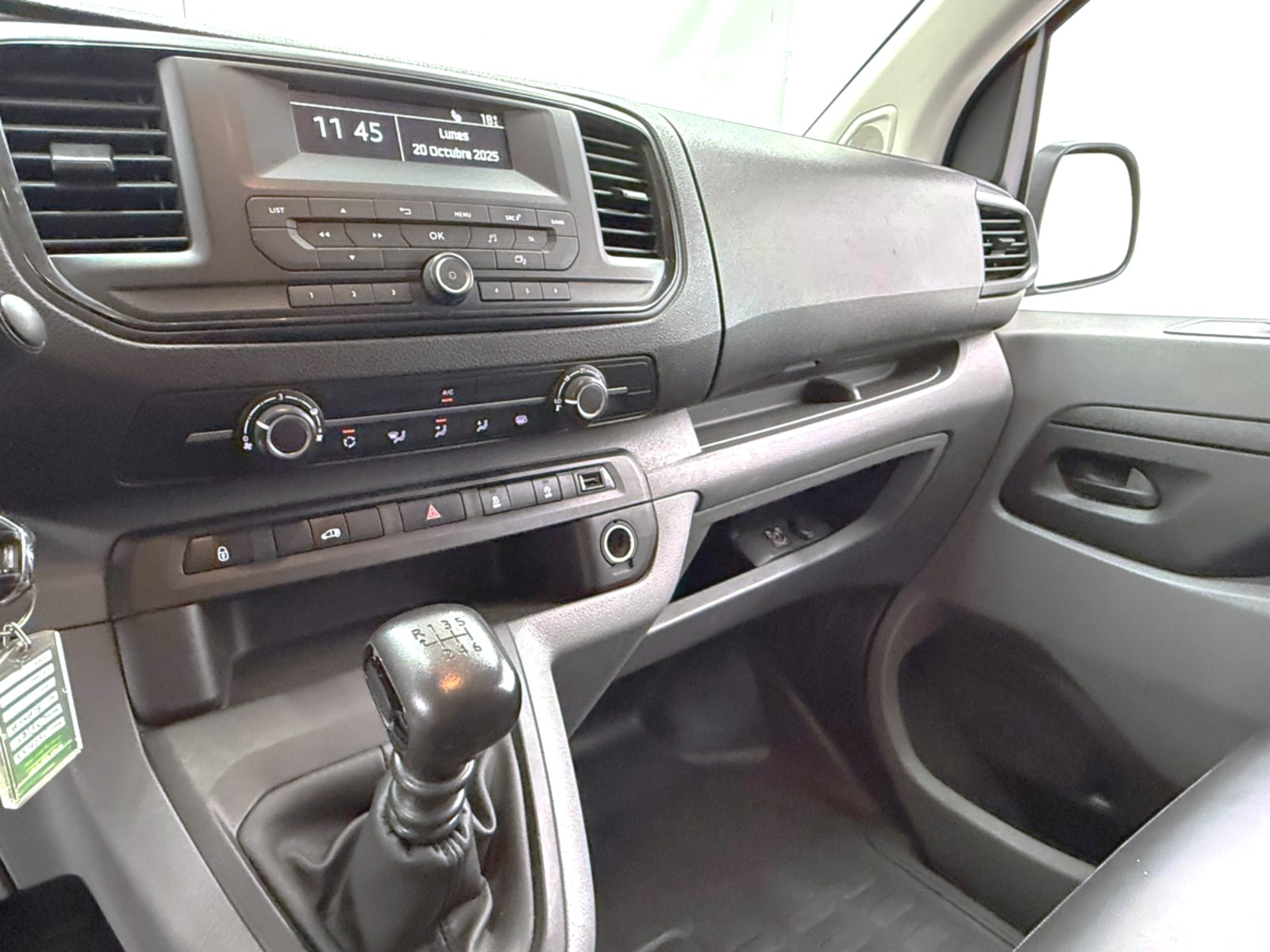 PUGEOT EXPERT (0337LSJ) 13-2 PEUGEOT EXPERT 1.5 BLUE HDI 100 S&S M (102cv) (0337 LSJ) - Imagen 18