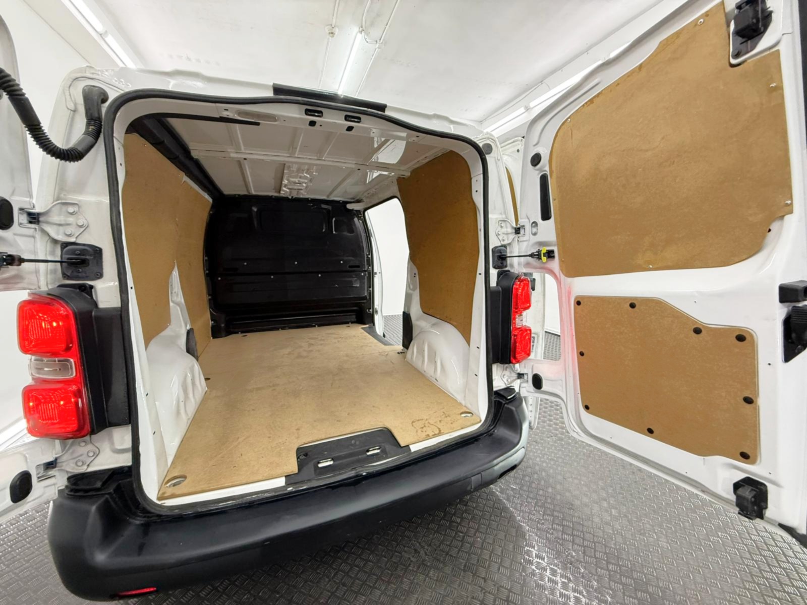 PUGEOT EXPERT (0337LSJ) 20 PEUGEOT EXPERT 1.5 BLUE HDI 100 S&S M (102cv) (0337 LSJ) - Imagen 26