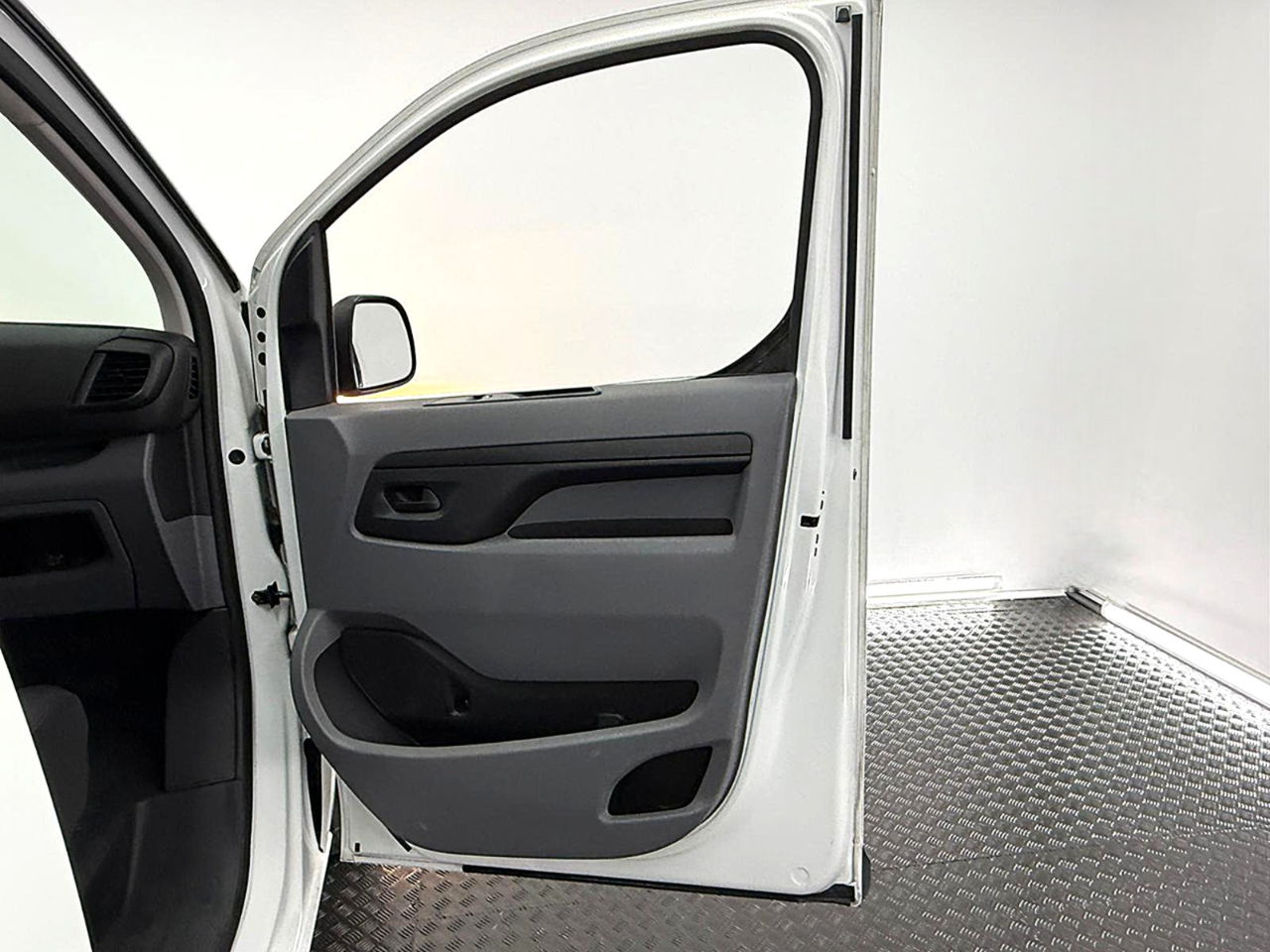 PUGEOT EXPERT (0337LSJ) 24-02 PEUGEOT EXPERT 1.5 BLUE HDI 100 S&S M (102cv) (0337 LSJ) - Imagen 31