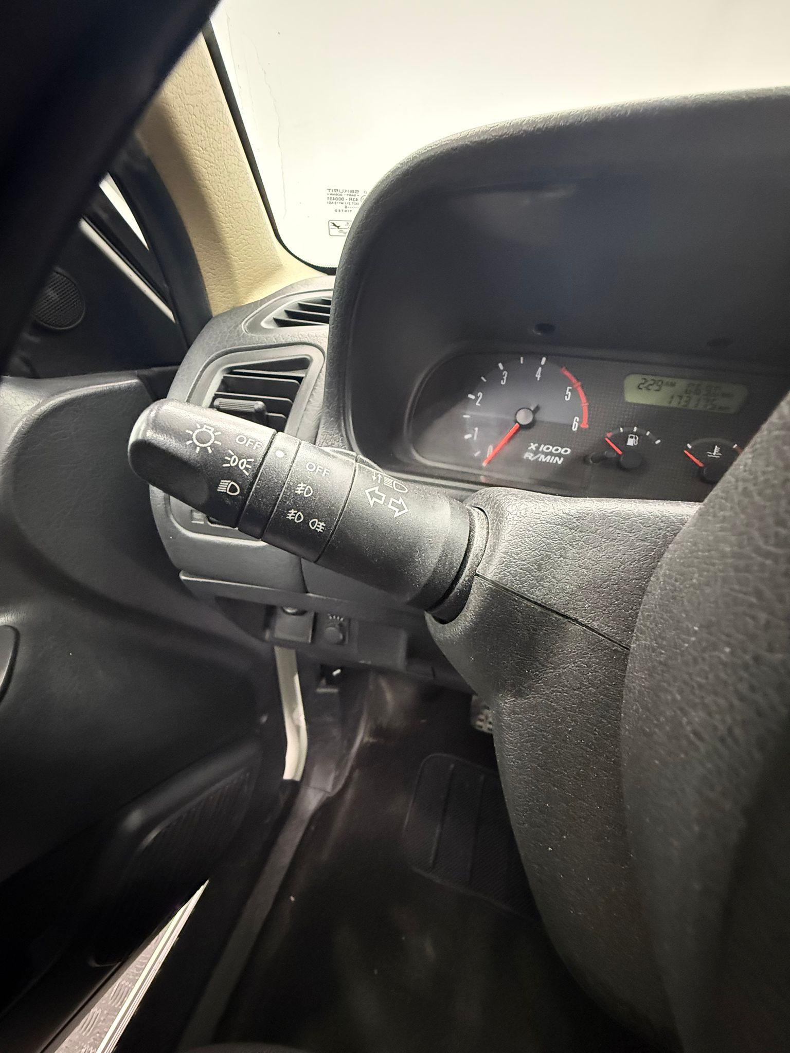 WhatsApp Image 2025-10-17 at 17.18.54 (10) NISSAN TERRANO II 2.7 TDi Confort 125cv (3219FGJ) - Imagen 40