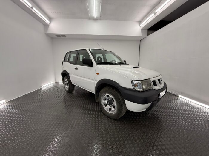 NISSAN TERRANO II 2.7 TDi Confort 125cv (3219FGJ) - Imagen 36