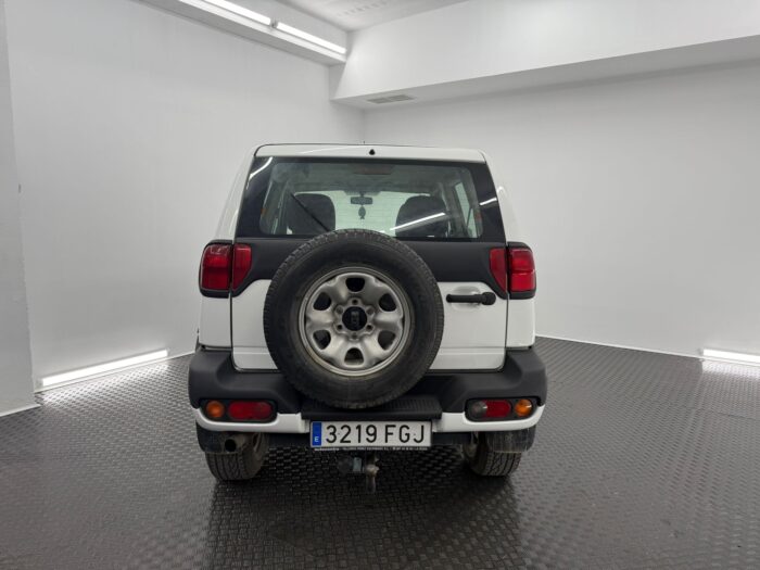 NISSAN TERRANO II 2.7 TDi Confort 125cv (3219FGJ) - Imagen 43