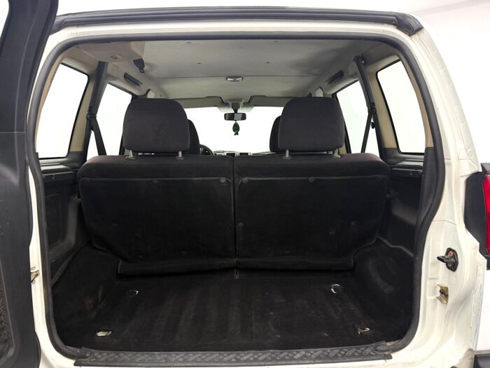 NISSAN TERRANO II 2.7 TDi Confort 125cv (3219FGJ) - Imagen 24