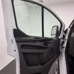 FORD TRANSIT CUSTOM (6113LBT) 26